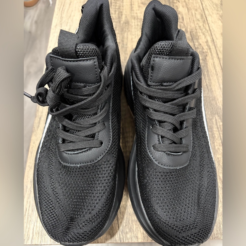 BRAND NEW Black Athletic Men's Shoes